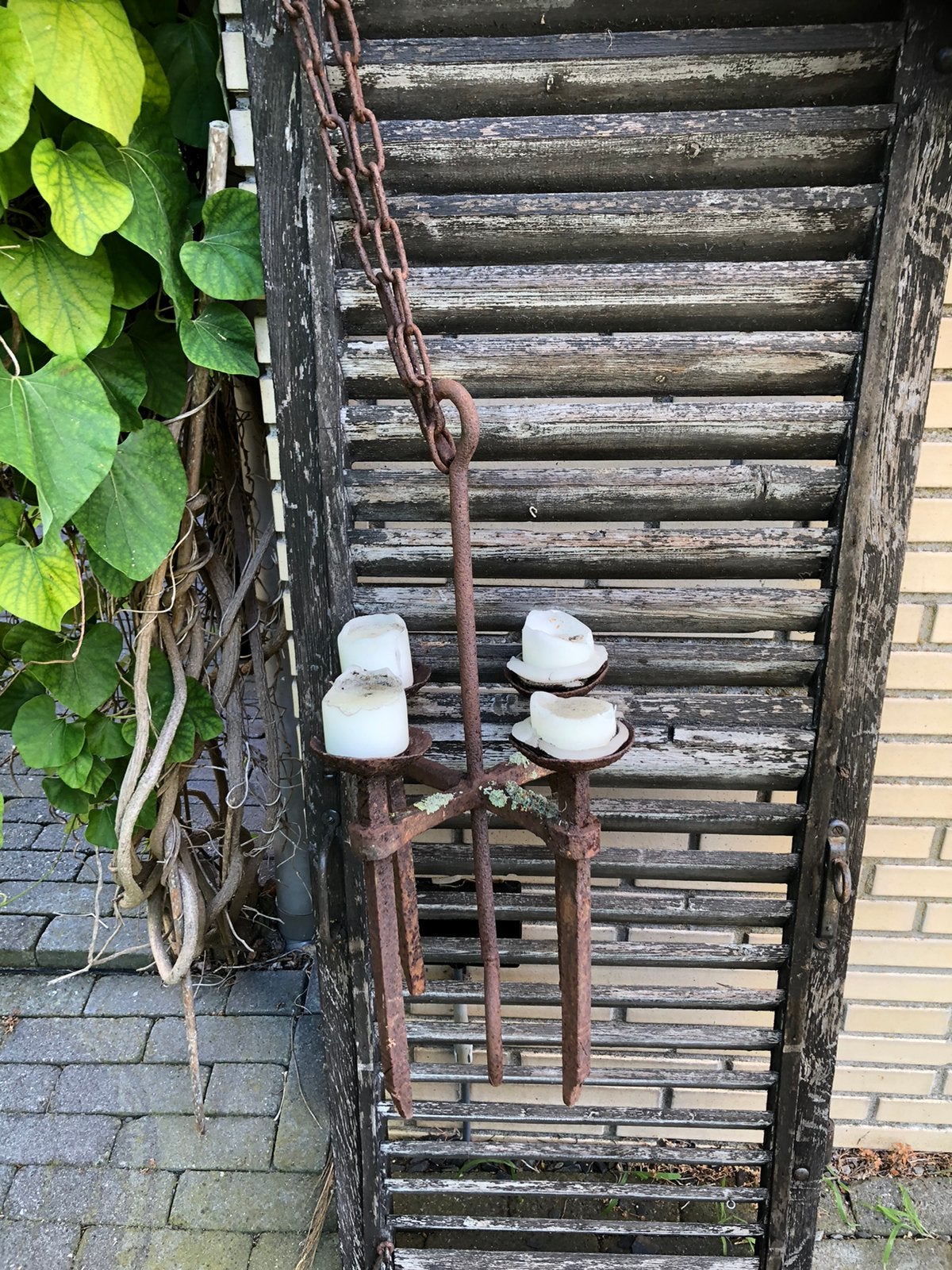 Stoere kandelaar, Ophalen, Gebruikt