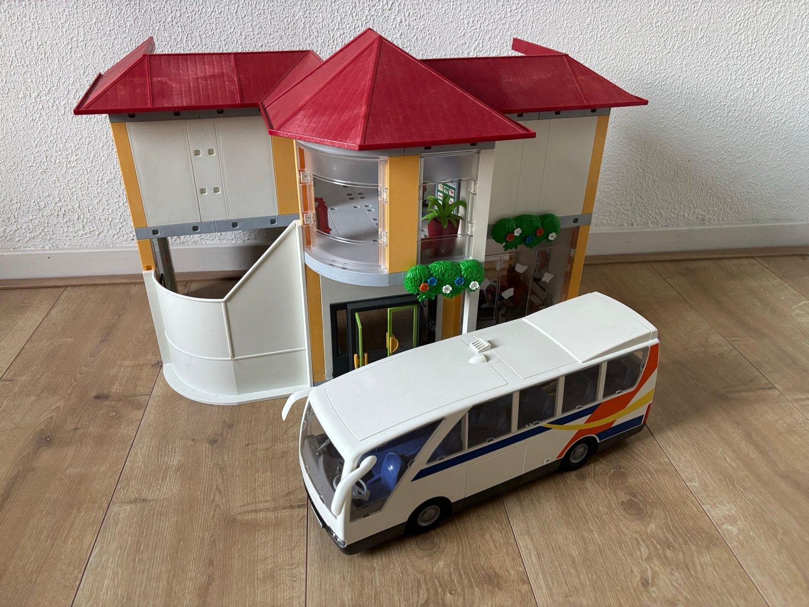 Foto 4 van Grote Playmobil collectie: huizen, voertuigen en meer!