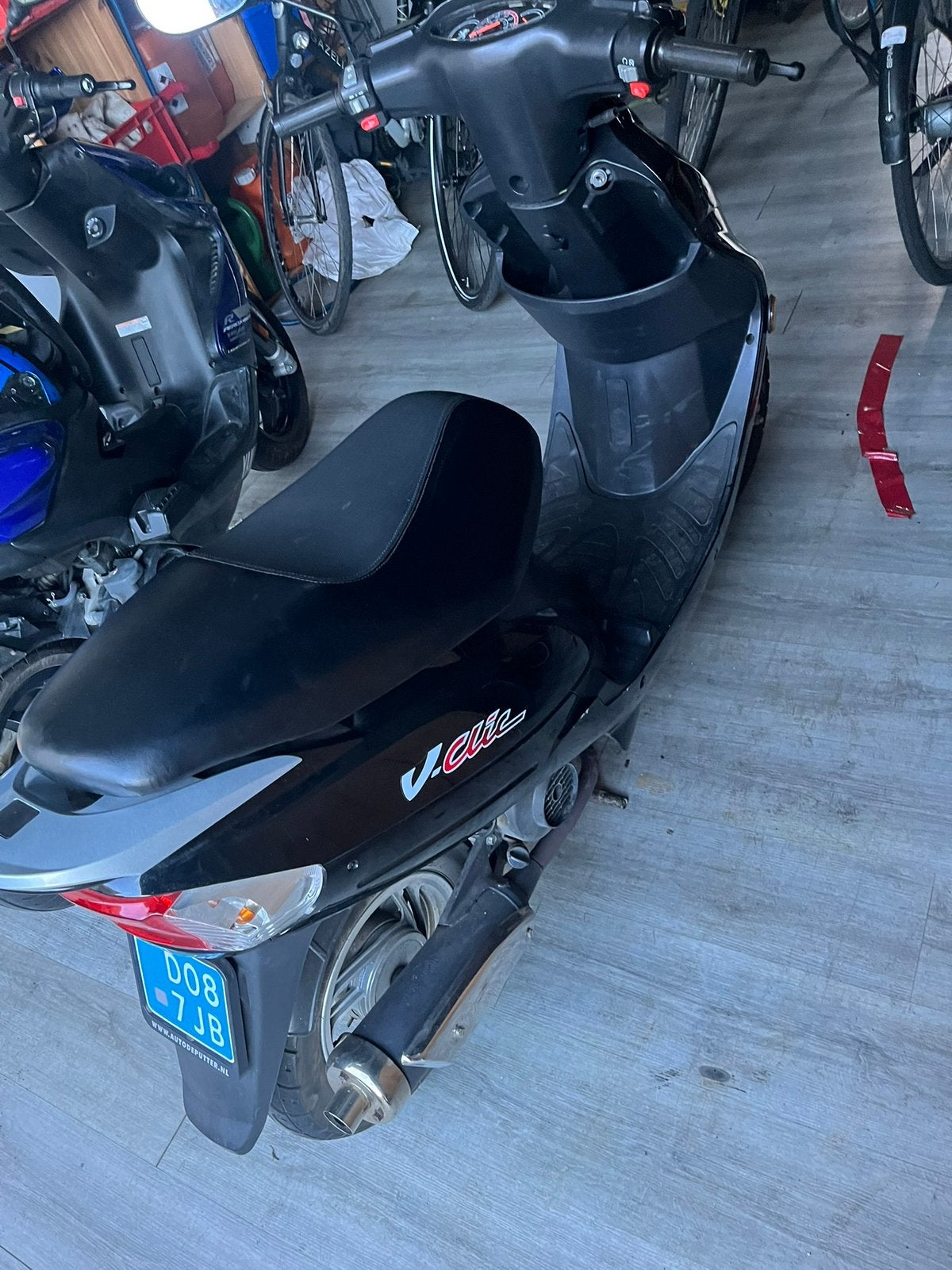 Peugeot v clic, Fietsen en Brommers, Ophalen, Gebruikt, Benzine, Peugeot