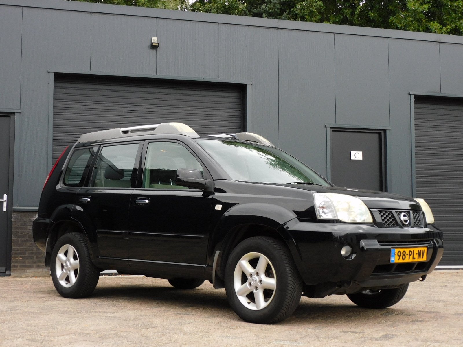 Nissan X-Trail 2.5 Sport Outdoor 4x4! RIJDT PERFECT! PANO/SC, Auto's, Stof, Gebruikt, Zwart, 4 cilinders