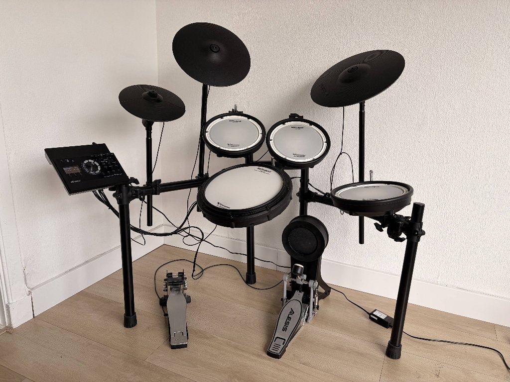 Roland TD17, Muziek en Instrumenten, Drumstellen en Slagwerk, Ophalen, Zo goed als nieuw, Roland, Elektronisch
