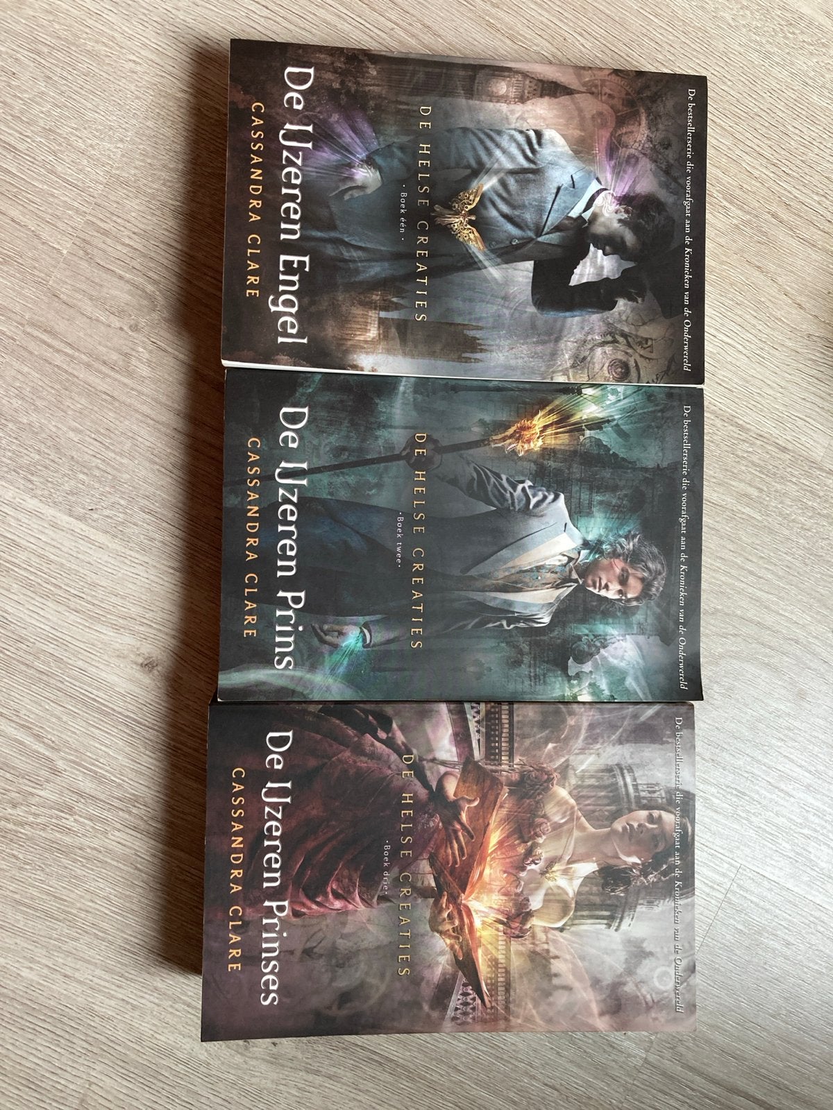 De Helese Creaties - Cassandra Clare (3 boeken), Ophalen, Zo goed als nieuw