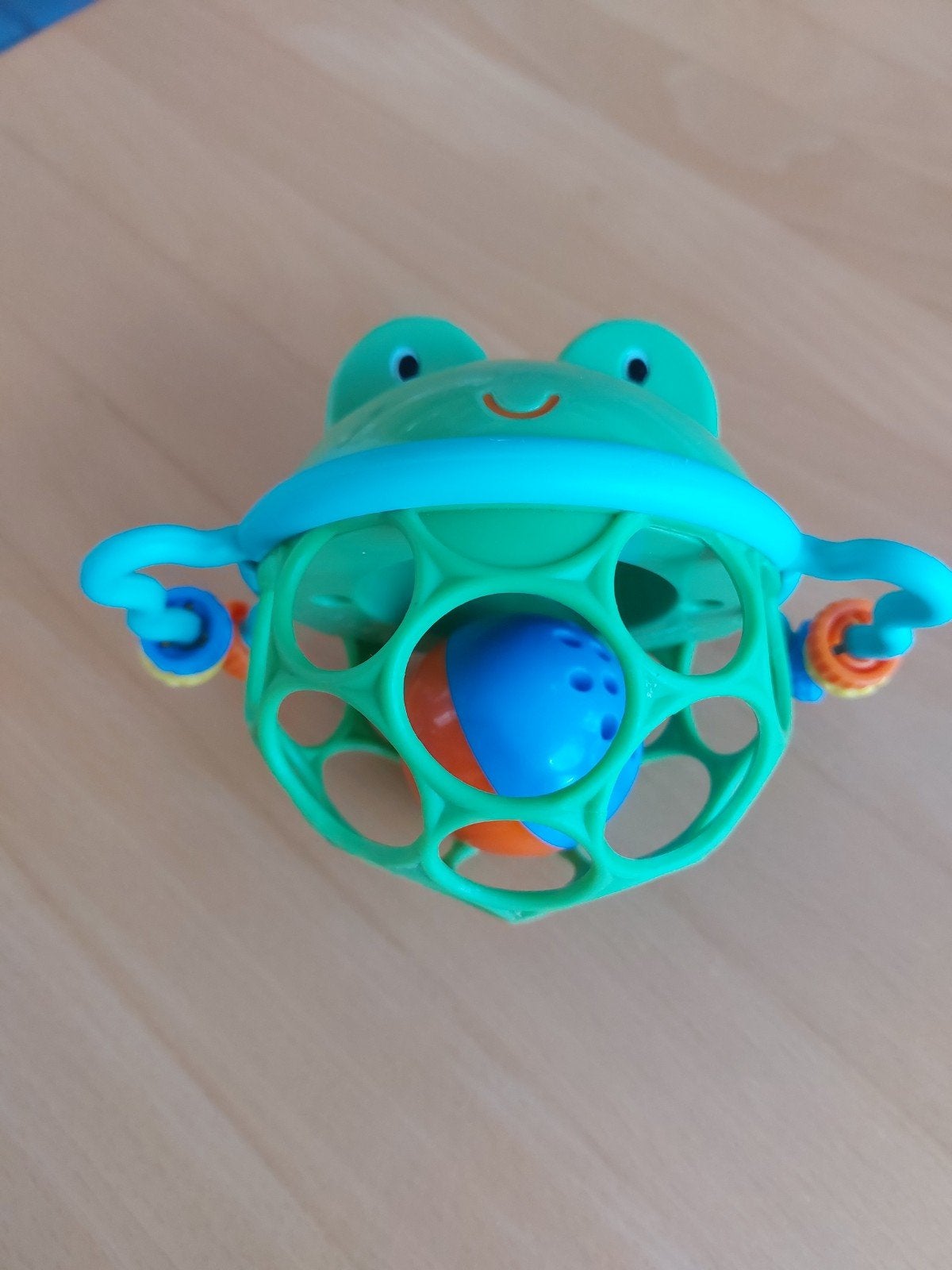 Oball rammelaar. Groene kikker, Ophalen of Verzenden, Zo goed als nieuw, Mobiel