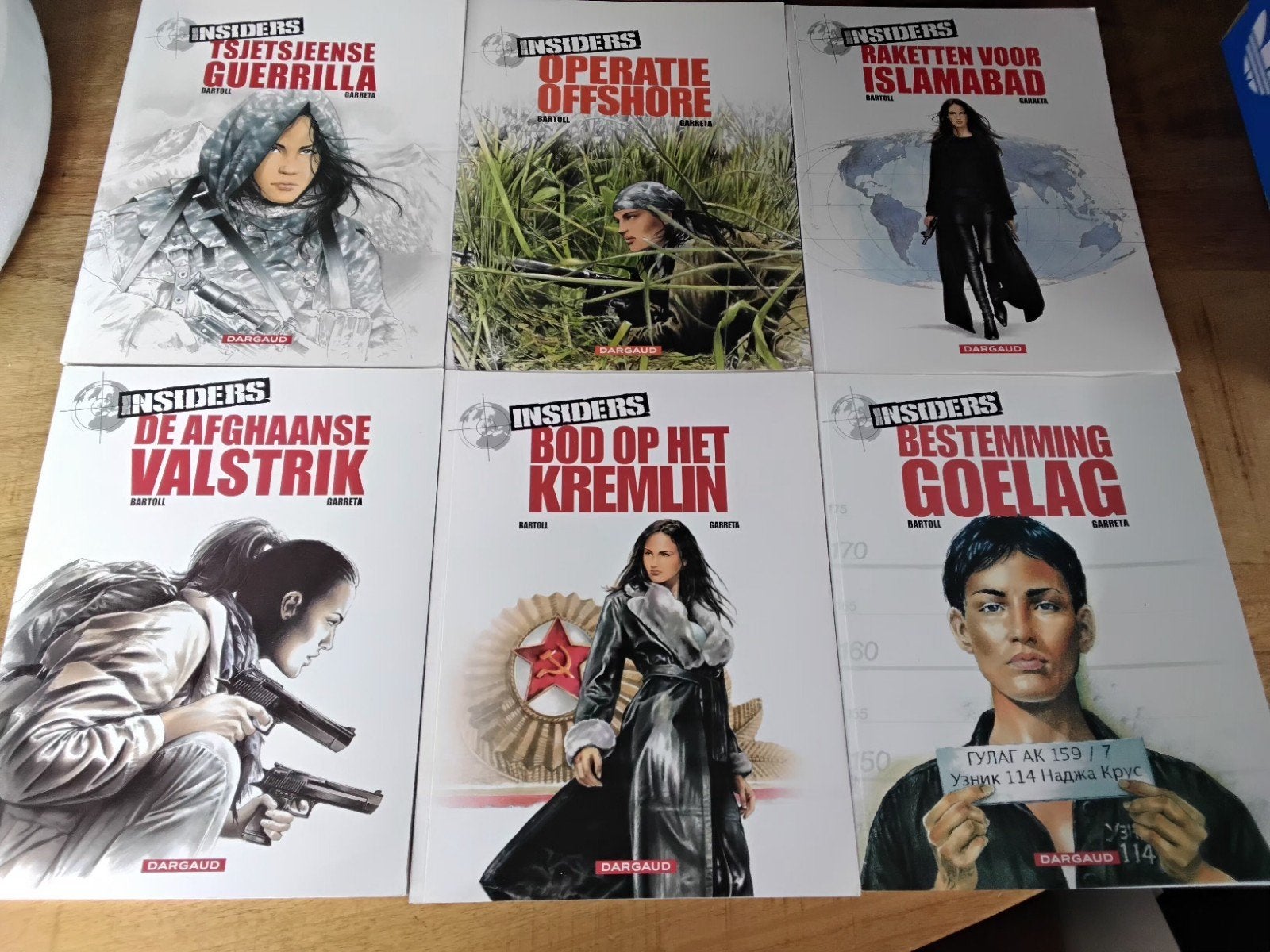 Insiders, deel 1t/m 6, Dargaud., Boeken, Eén stripboek, Ophalen of Verzenden, Zo goed als nieuw