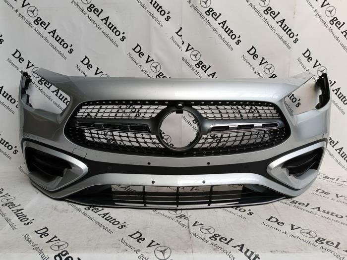 Voorbumper van een Mercedes GLA (9775), Gebruikt, -, Ophalen of Verzenden, Bumper