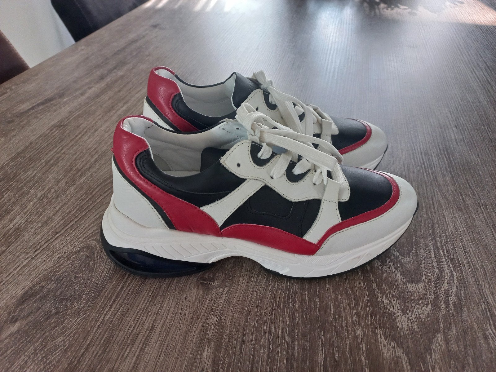 Sneakers Nikkie maat 40, Kleding | Dames, Overige kleuren, Nieuw, Ophalen of Verzenden, Sneakers of Gympen