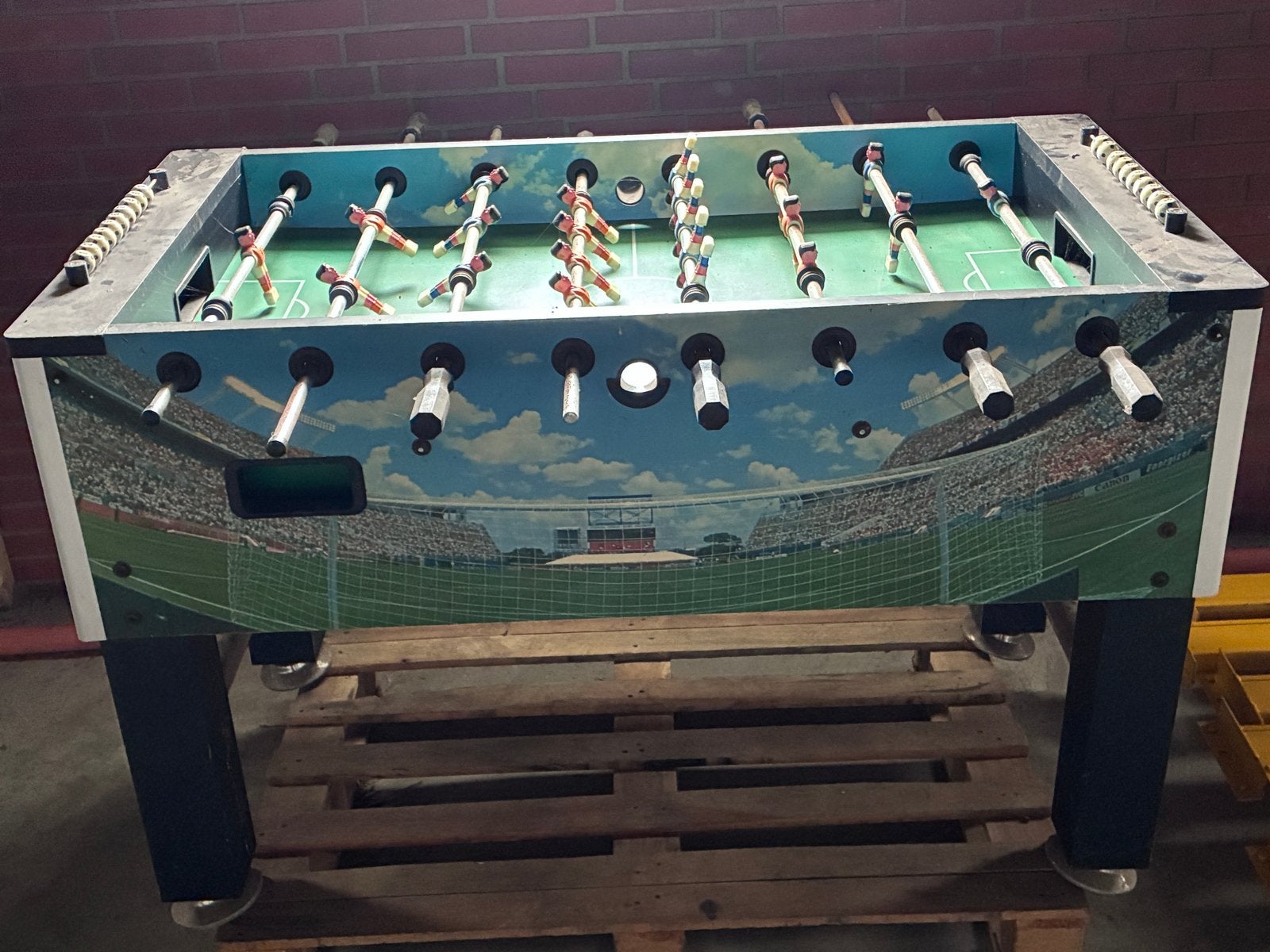 Voetbaltafel, inclusief 3 balletjes, Ophalen, Gebruikt