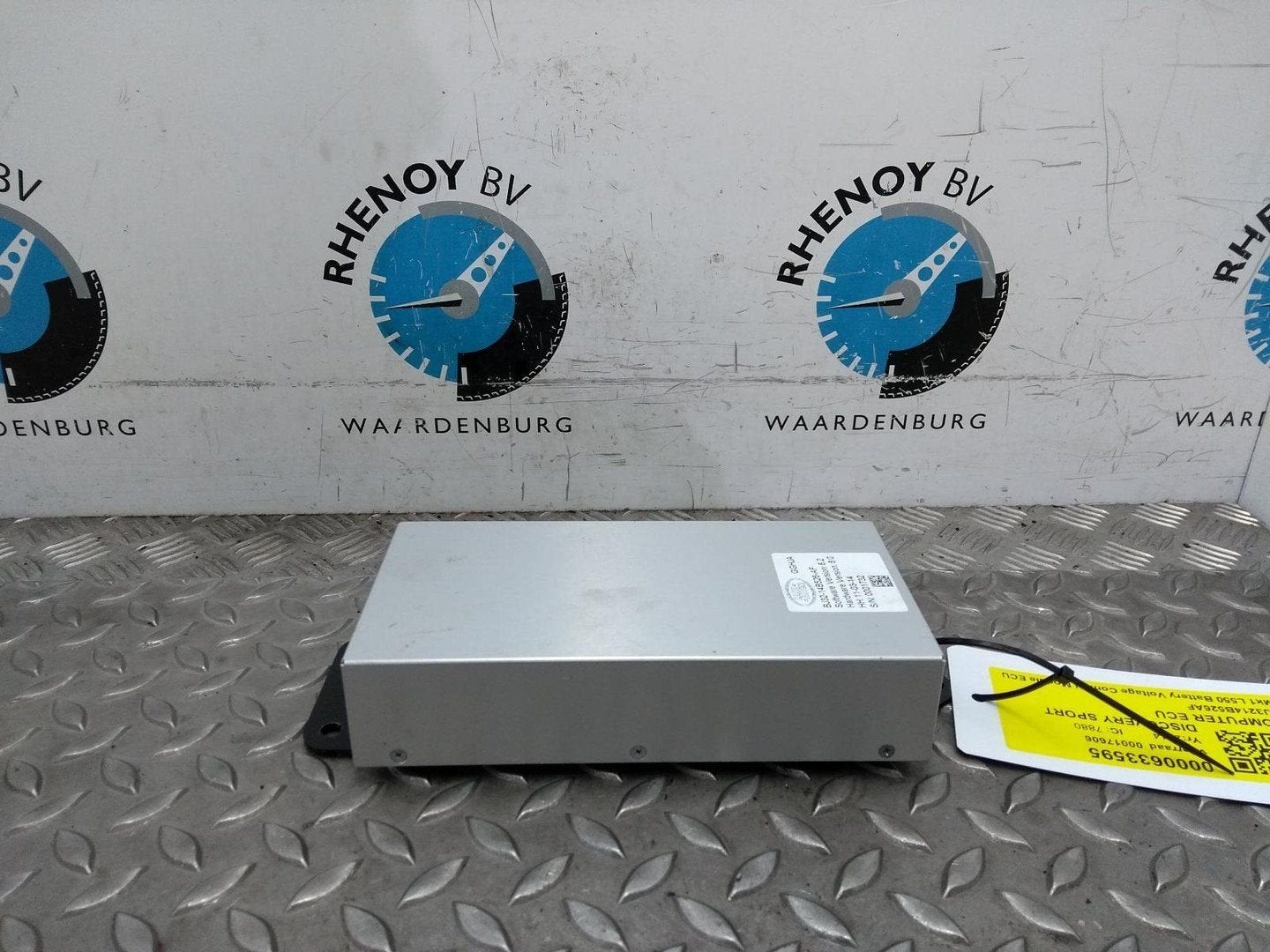 LANDROVER DISCOVERY SPORT L550 COMPUTER ECU 2015, Ophalen of Verzenden, Gebruikt, Stiba lid