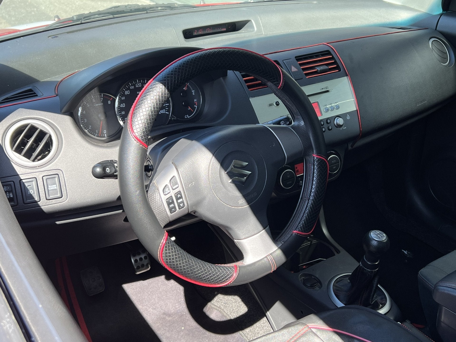 Suzuki Swift 1.6 Sport | Stoelverwarming | Navi | APK, Auto's, Suzuki, Voorwielaandrijving, 1005 kg, Stof, Zwart