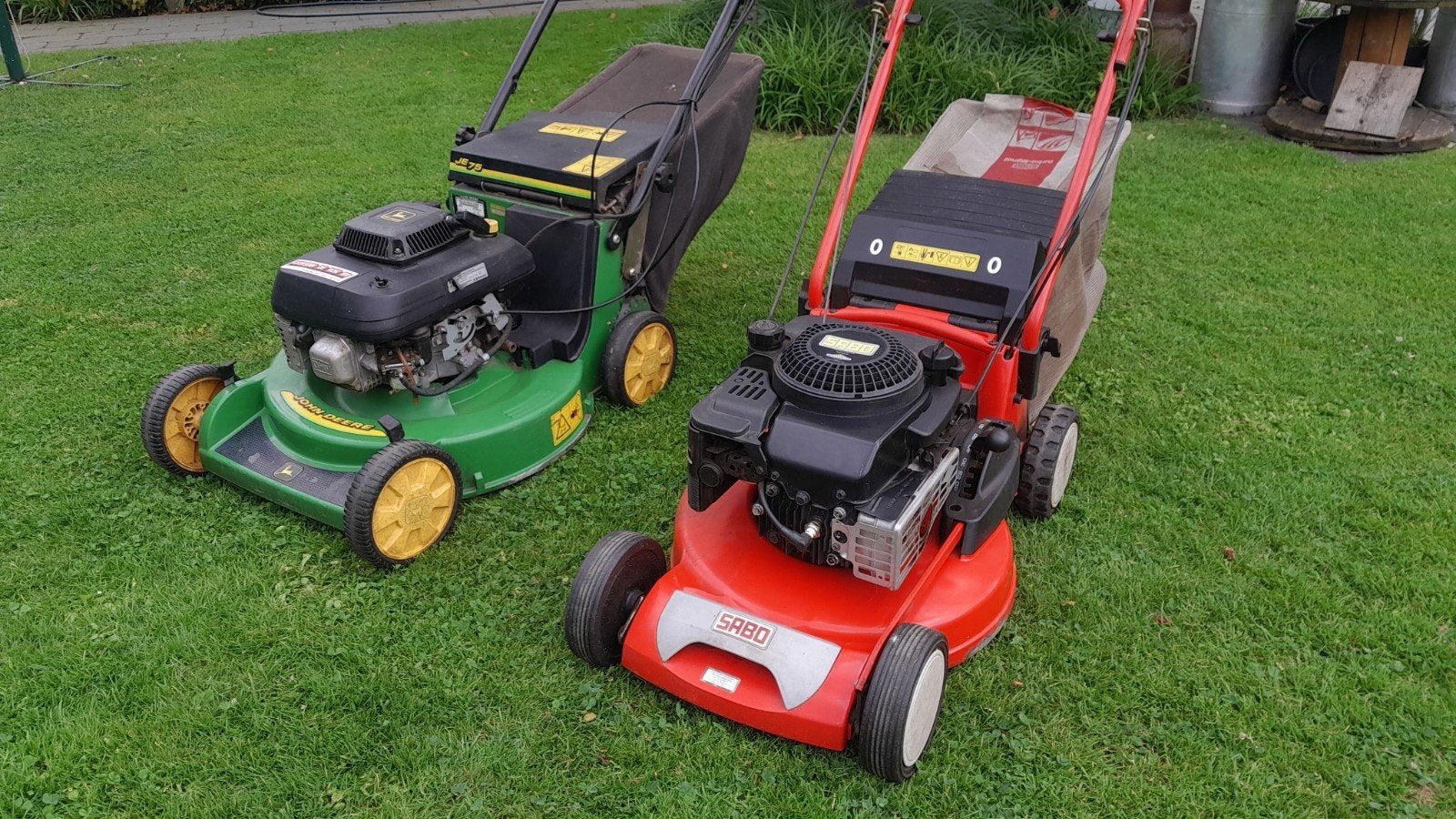 John deere je75 grasmaaier gazonmaaier sabo 47 A maaier, Ophalen, Cirkelmaaier, Gebruikt, Benzine-grasmaaier