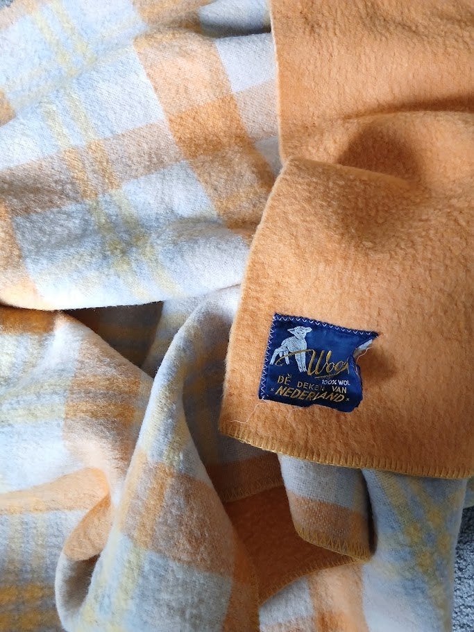 Wooly wollen deken (oranje), Huis en Inrichting, Ophalen, Gebruikt, Oranje, Wol