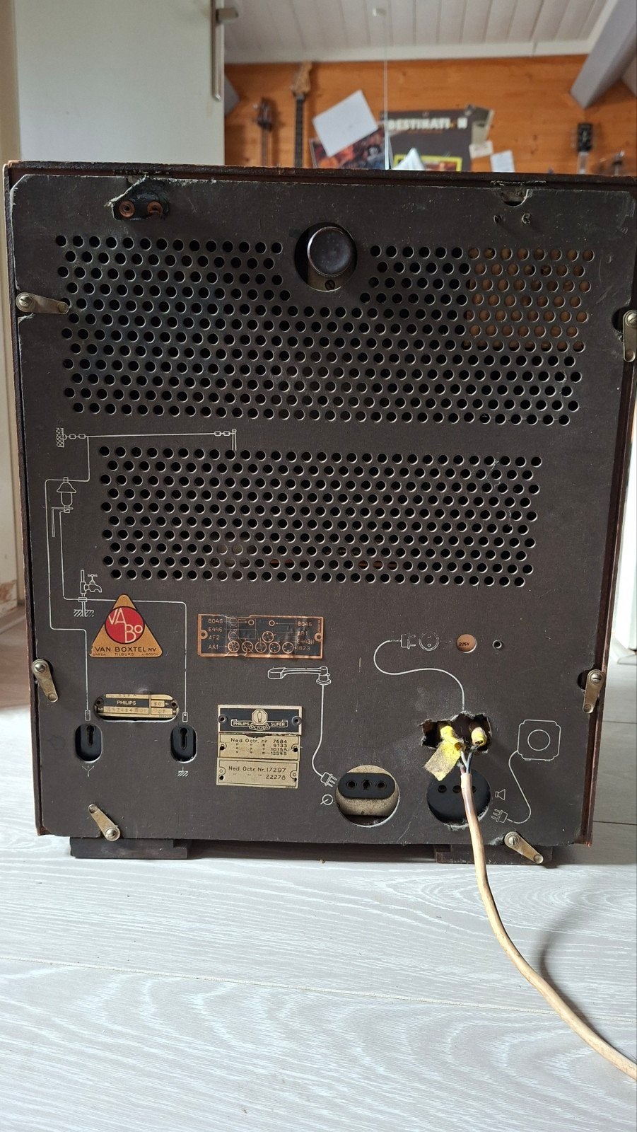 Foto 4 van Antieke Philips 525A Octode-super buizenradio (1935)