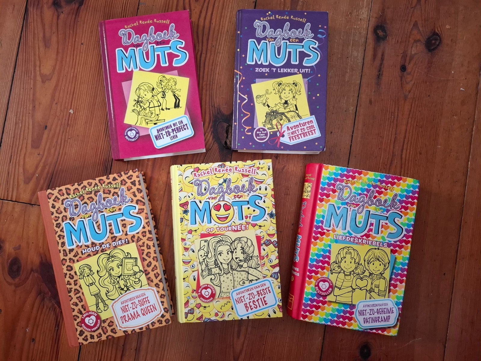 Dagboek van een Muts boeken - set van 5, Boeken, Ophalen of Verzenden, Gelezen, Rachel Renée Russell, Fictie