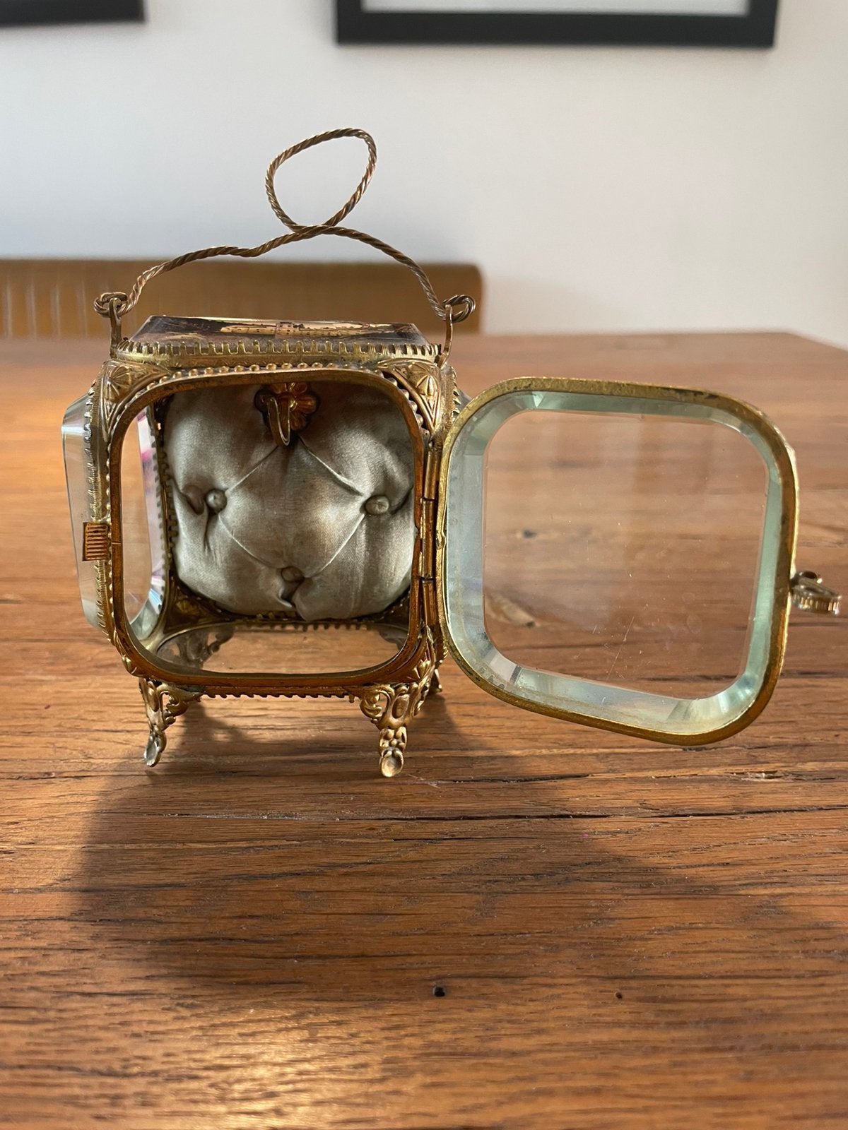Antiek Frans zakhorlogevitrientje (Porte-Montre) 1880-1910, Verzenden