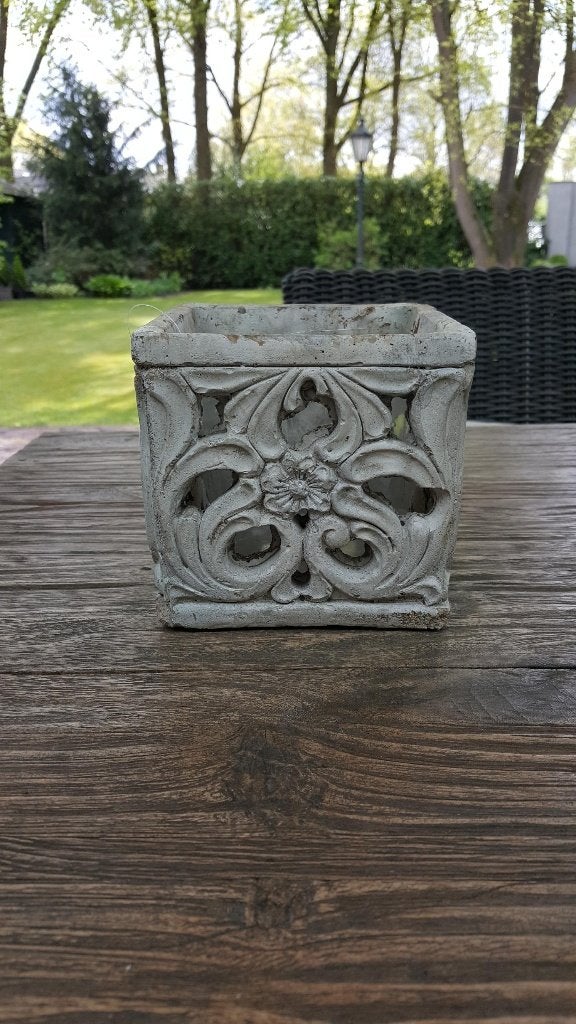 Mooi handgemaakt bloembakje 20 bij 20 cm en 12 hoogte, Vierkant, Ophalen of Verzenden, Zo goed als nieuw, Binnen