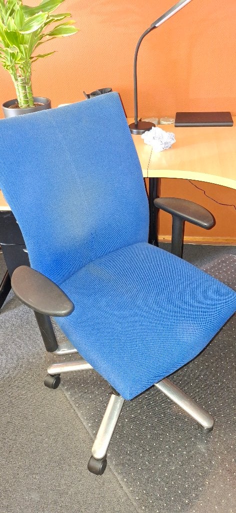 Te Koop Klober bureaustoel Kleur blauw. Met nieuwe gasveer, Diversen, Ophalen of Verzenden, Gebruikt