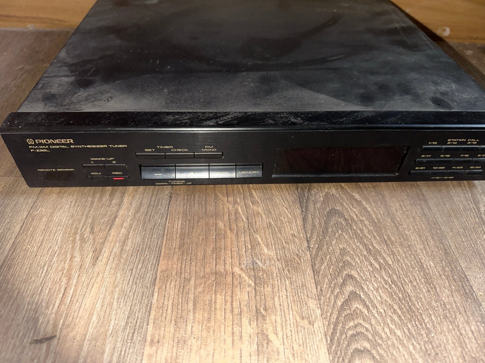 Pioneer P-Z92L FM/AM Digitale Synthesizer Tuner, Ophalen of Verzenden, Niet werkend, Analoog