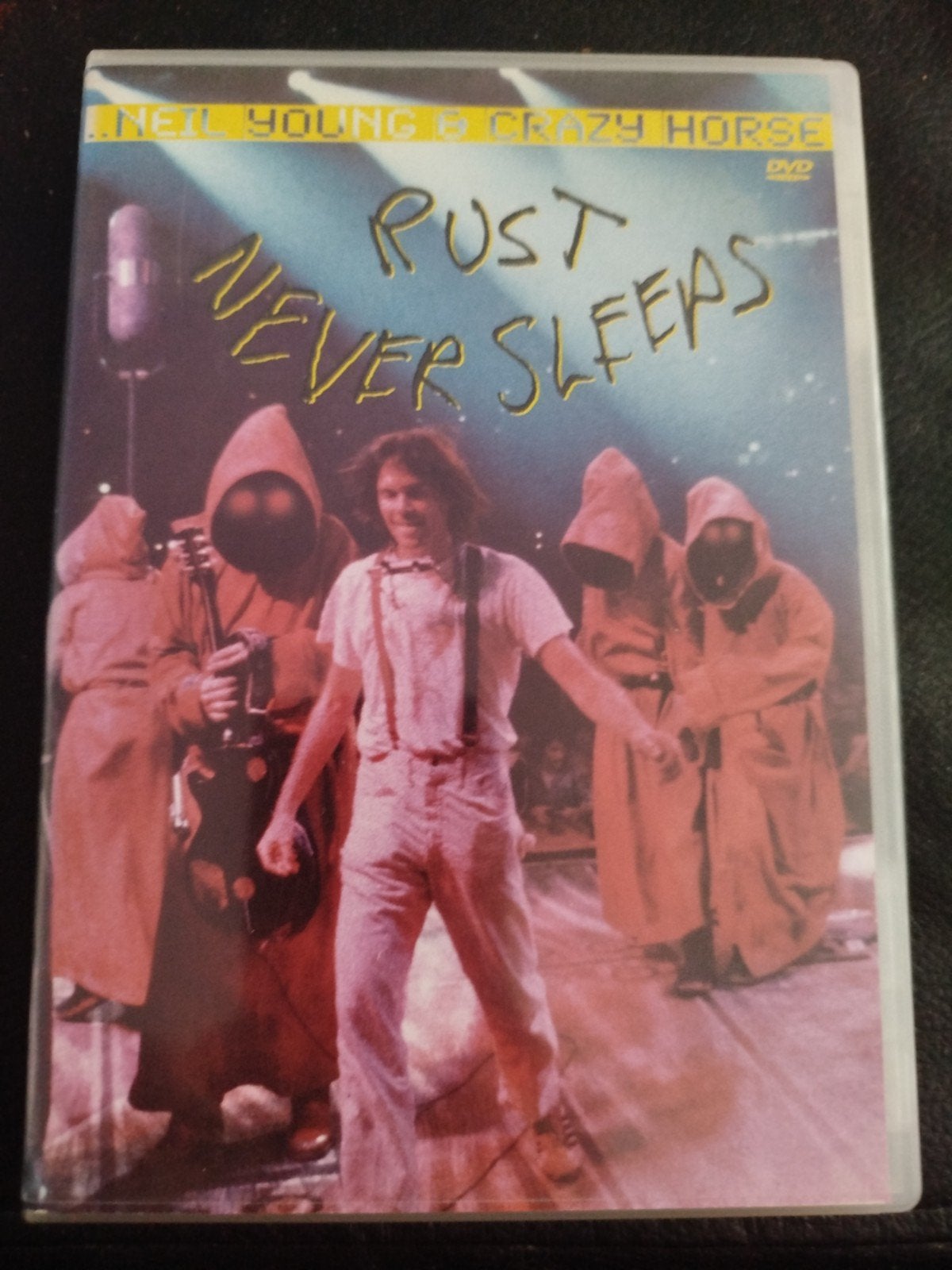 NEIL YOUNG & CRAZY HORSES LIVE  - RUST NEVER SLEEPS DVD, Alle leeftijden, Engels, Ophalen of Verzenden, Concert