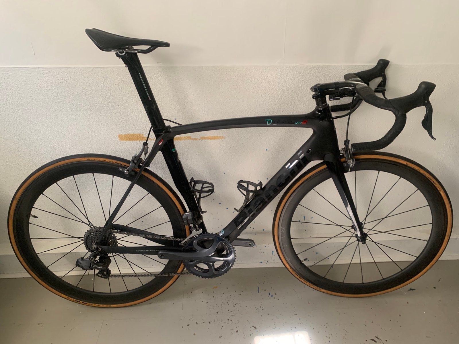 Bianchi oltre XR2 ultegra di2 57 (kapot frame), Carbon, Zo goed als nieuw, 15 tot 20 versnellingen, 53 tot 57 cm