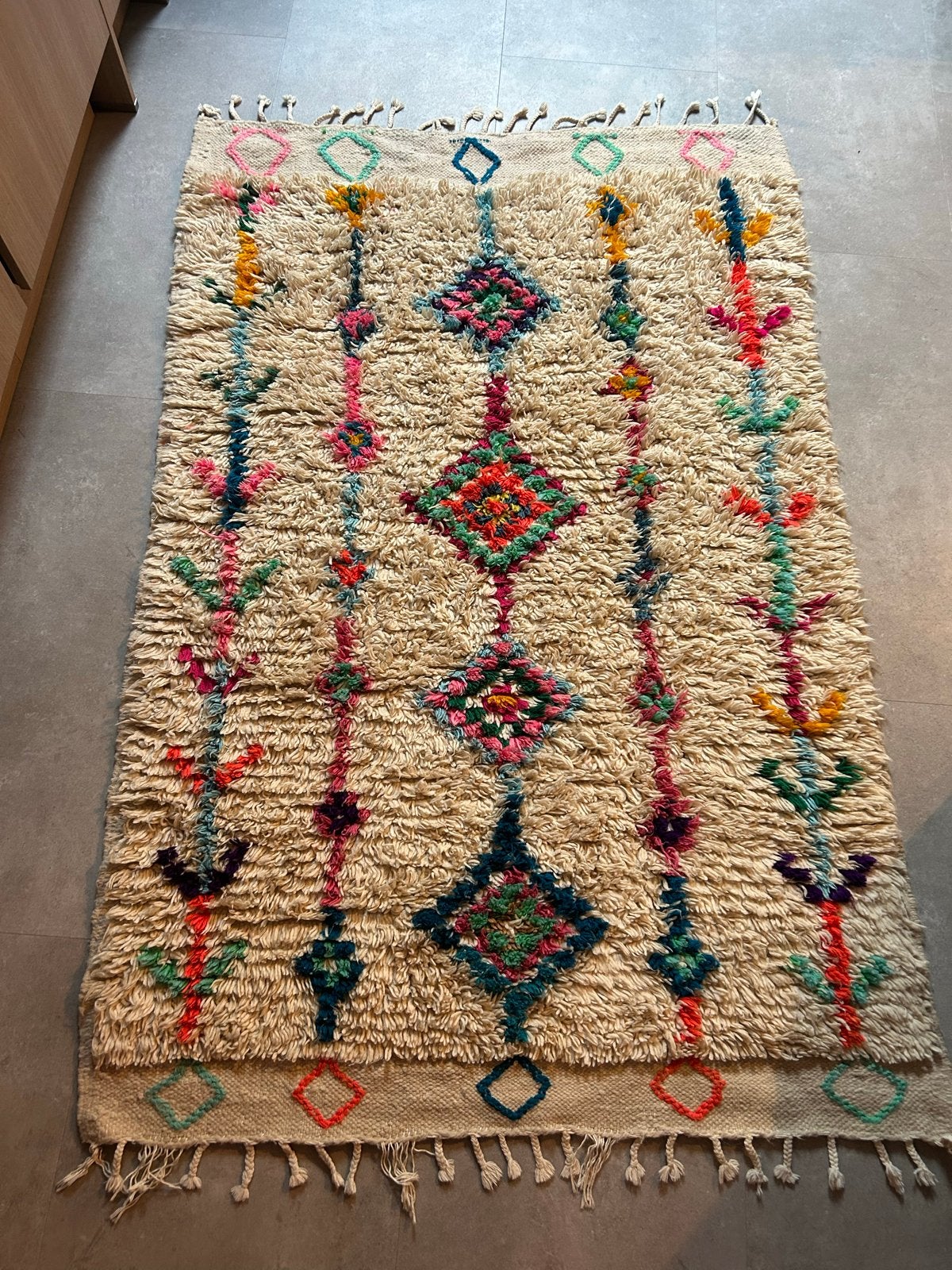 Authentiek Marokkaans Berber vloerkleed - 185x122 cm, 100 tot 150 cm, Ophalen of Verzenden, Zo goed als nieuw, Crème
