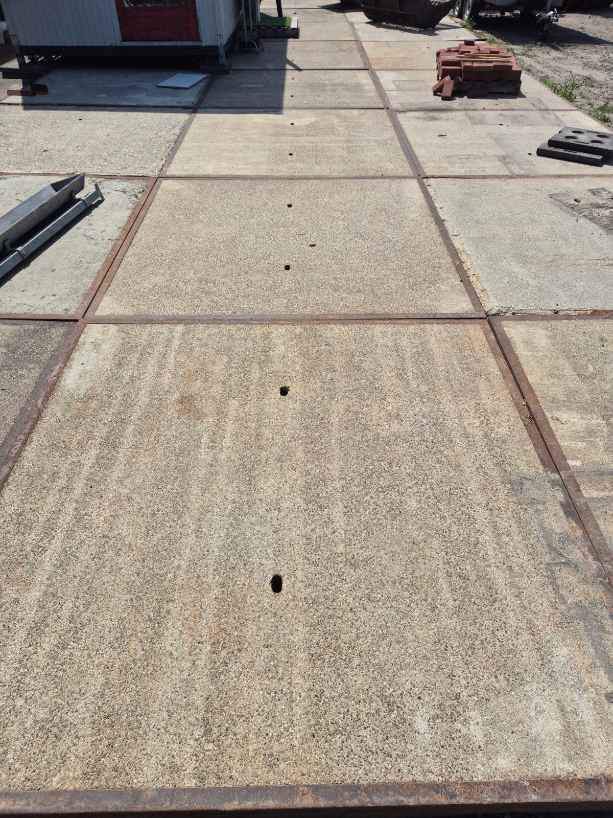 Stelconplaat 2x2 12 dik met rand 20 a 30 stuks, Tuin en Terras, Ophalen of Verzenden