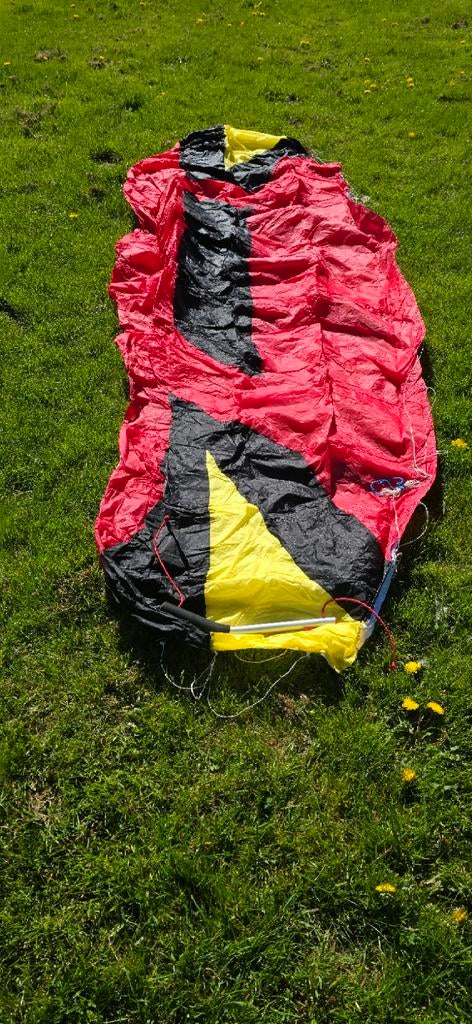 Matras vlieger Peter Lynn compleet met 2 bar, Ophalen of Verzenden, Zo goed als nieuw, Vierlijns, Vlieger