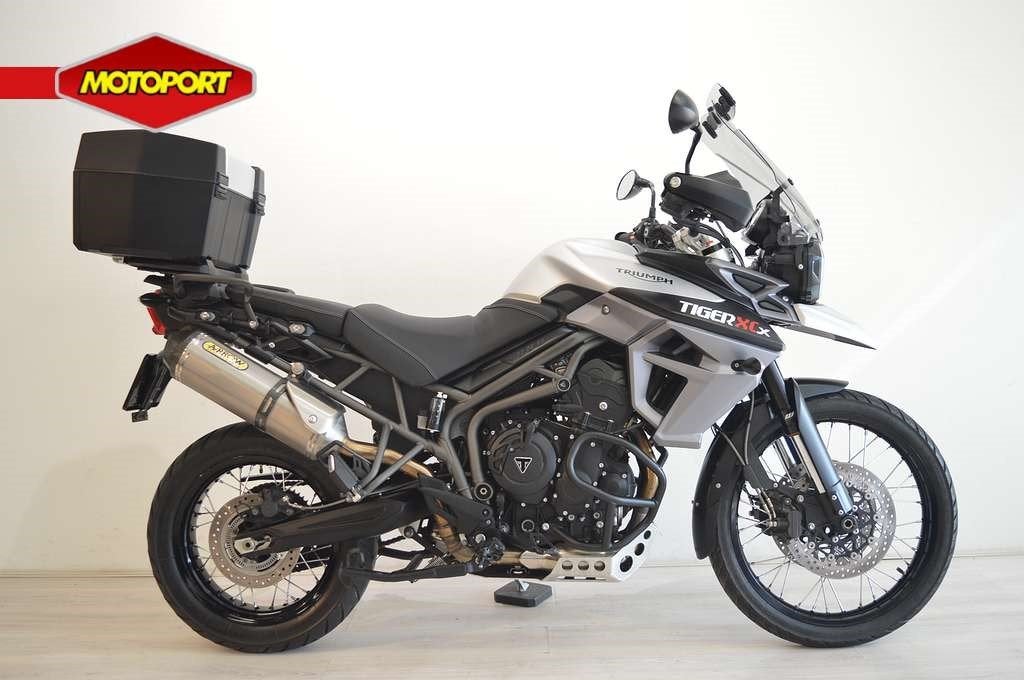 Triumph TIGER 800 XCX (bj 2017), Triumph Motocycles, Triumph.Benelux@triumph.co.uk, Toermotor, De Droogmakerij 40A
1851 LX   Heiloo, NL