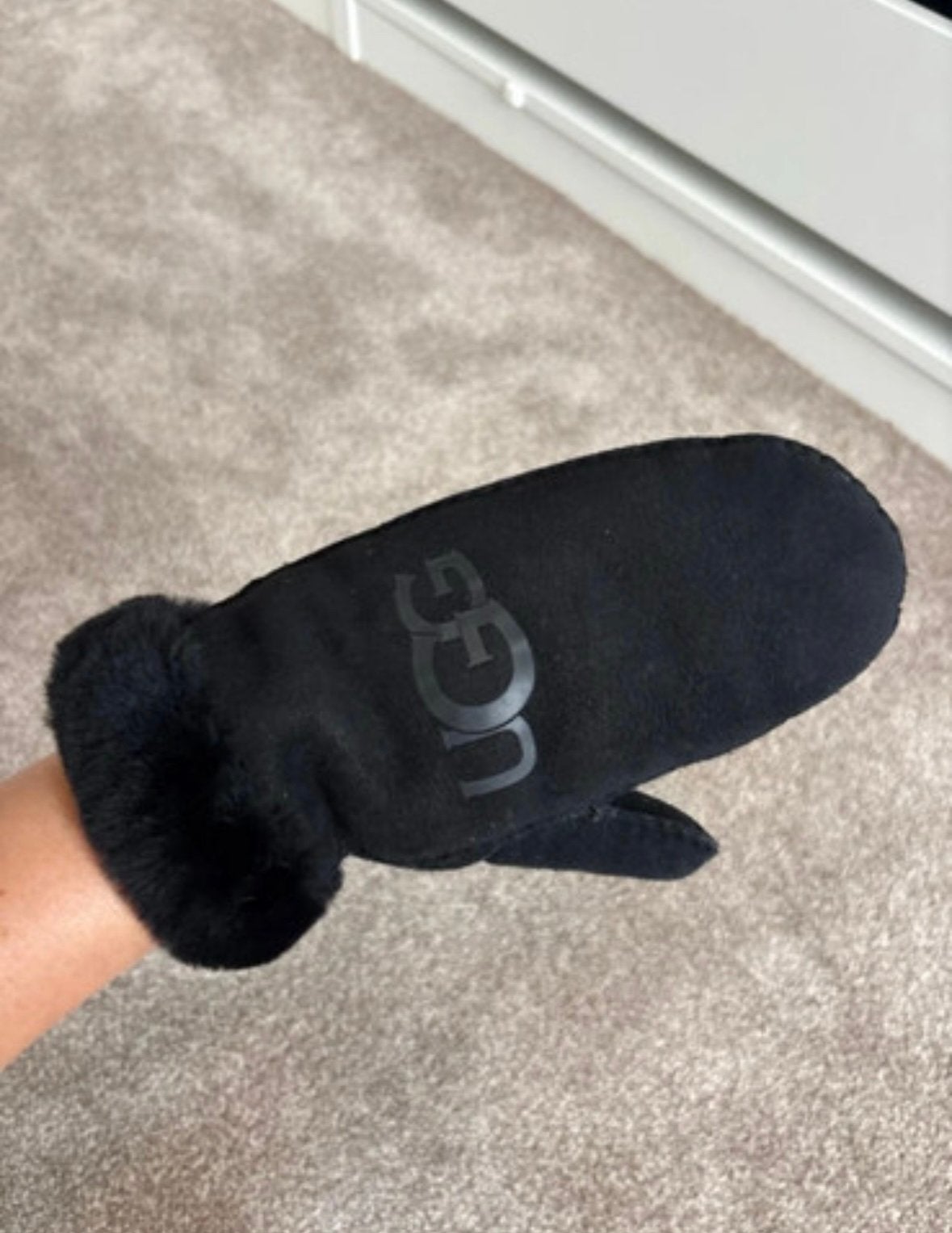Ugg wanten, Ophalen of Verzenden, Zo goed als nieuw, Maat 36 (S), Handschoenen