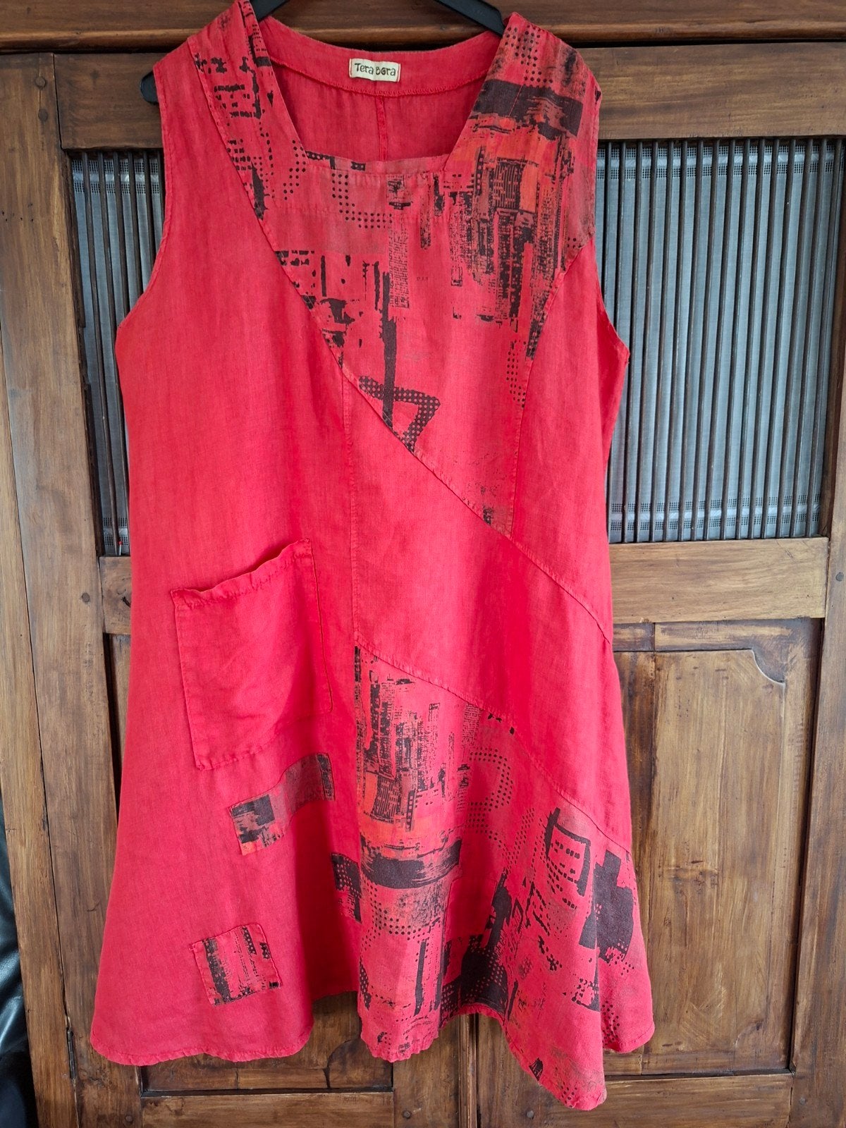 Tera Bora rood linnen jurkje met zwarte print, maat 46-48, Kleding | Dames, Maat 46/48 (XL) of groter, Ophalen of Verzenden, Tera Bora