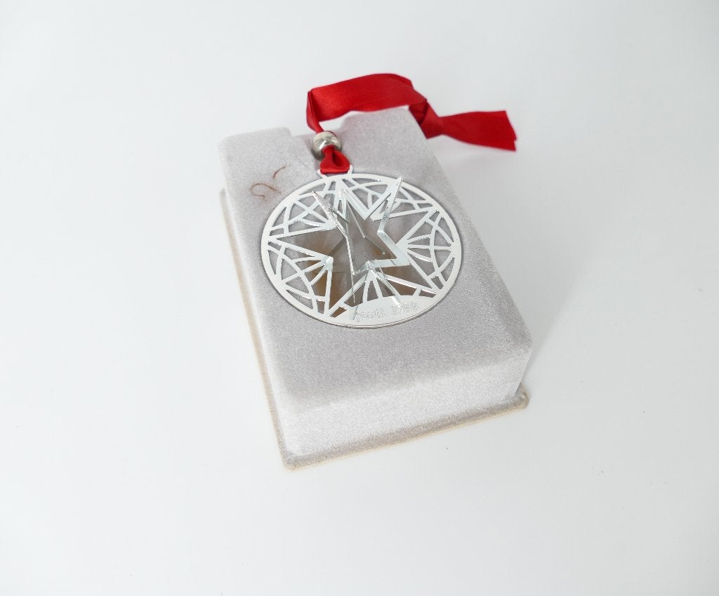 Christofle 1988 Ster Kerstornament met lint - in doos, Antiek en Kunst, Antiek | Goud en Zilver, Ophalen of Verzenden, Zilver