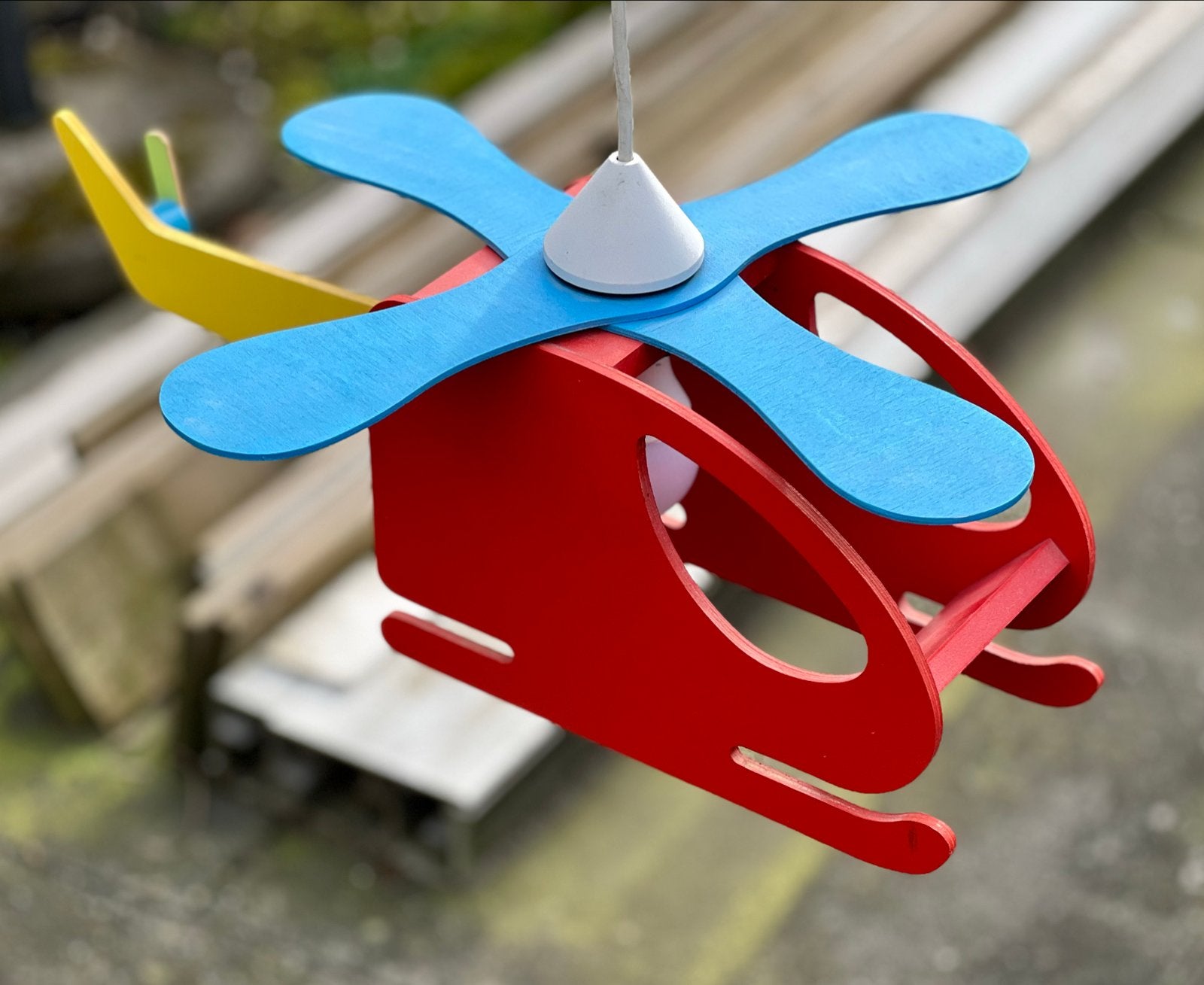 Vrolijke houten helikopter kinderkamerlamp - 50cm, Ophalen, Gebruikt, Lamp