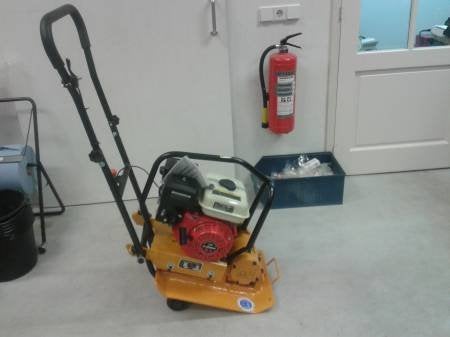 trilplaat verrijdbaar benzine C-60 nieuw, Ophalen of Verzenden, Nieuw