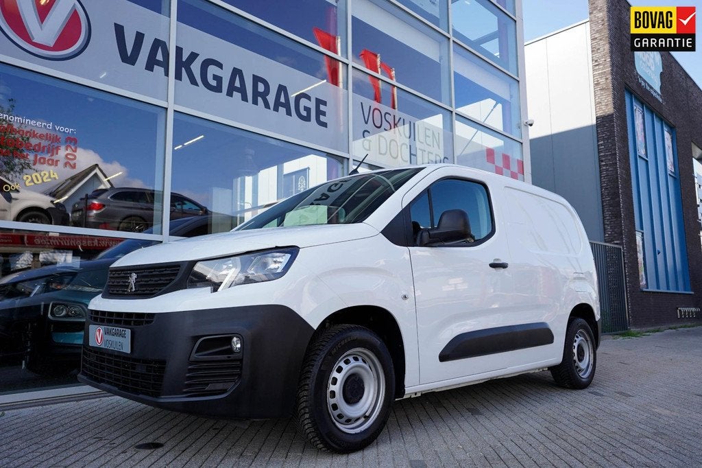 Peugeot PARTNER 1.2 L1 Premium 3 pers. | BPM vrij | ex BTW |, 12 maanden, 15 km/l, Euro 6, 1199 cc