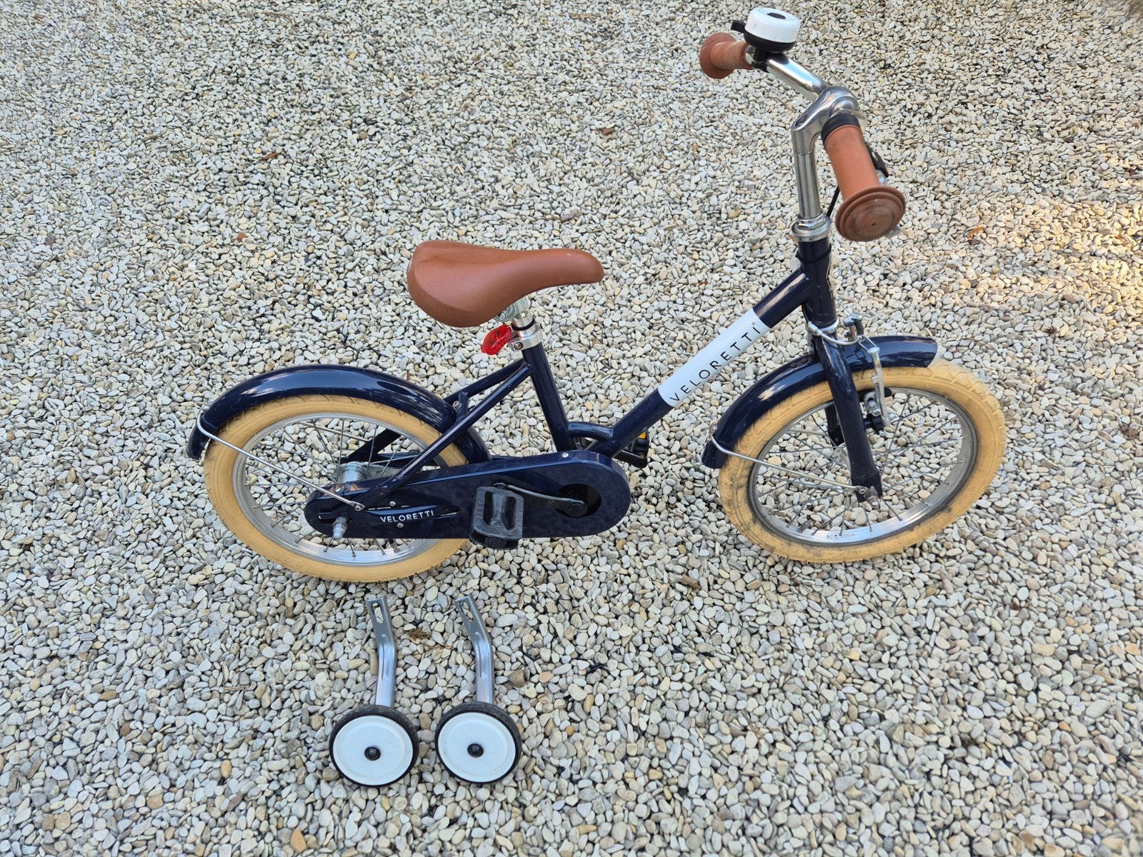 kinderfiets 16 inch velloreti, Ophalen, Terugtraprem, Zijwieltjes, 16 tot 20 inch