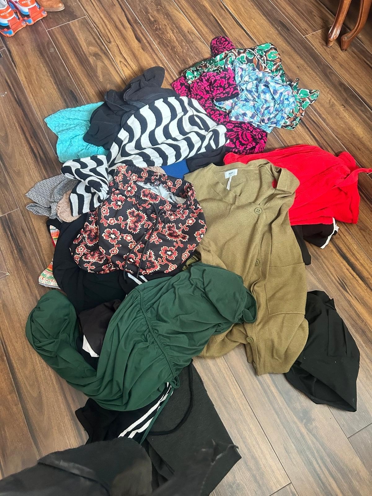 4 vuilniszakken dameskleding., Kleding | Dames, Ophalen, Zo goed als nieuw