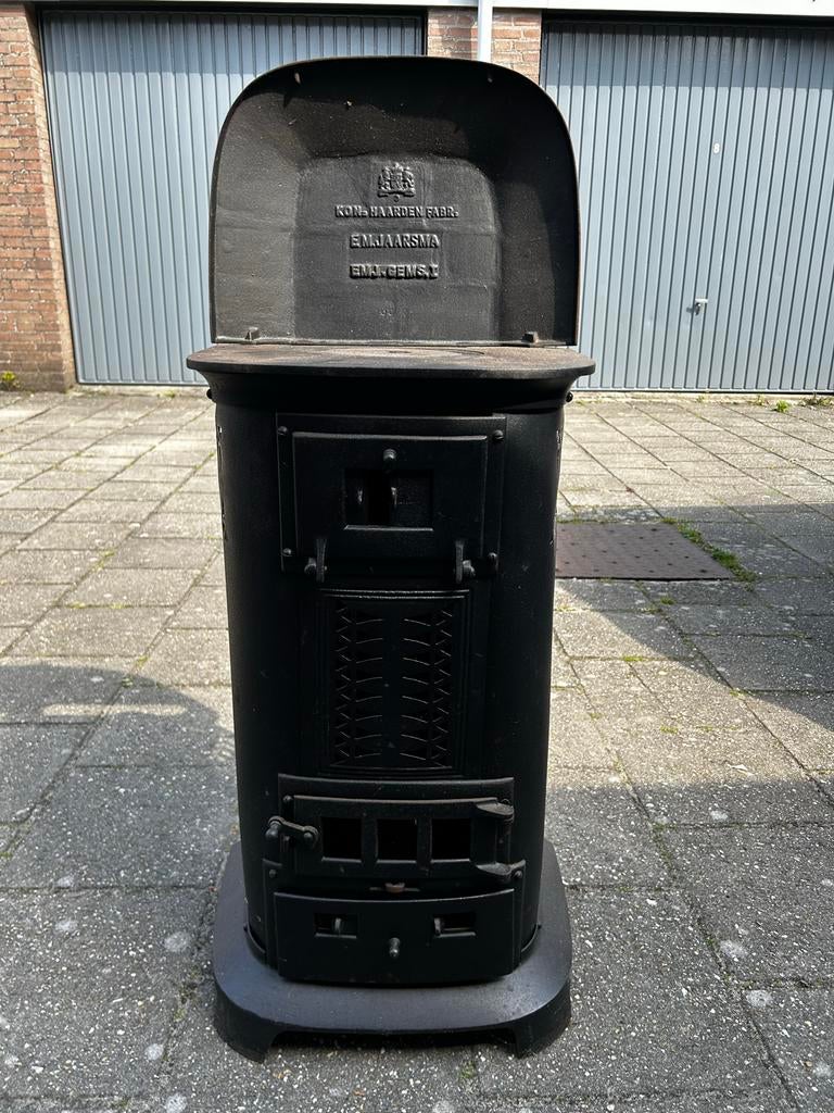 Antieke gietijzeren kachel van E.M. Jaarsma, Ophalen, Gebruikt, Houtkachel, Vrijstaand