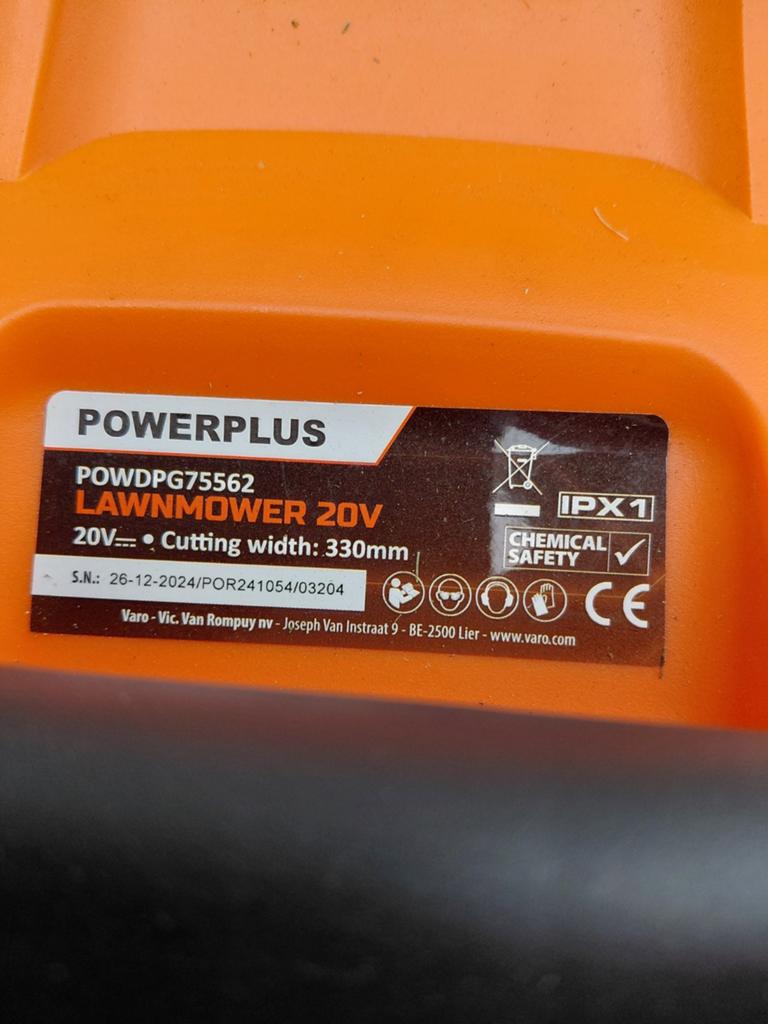 POWERPLUS ACCU GRASMAAIER + ., Ophalen of Verzenden, Zo goed als nieuw