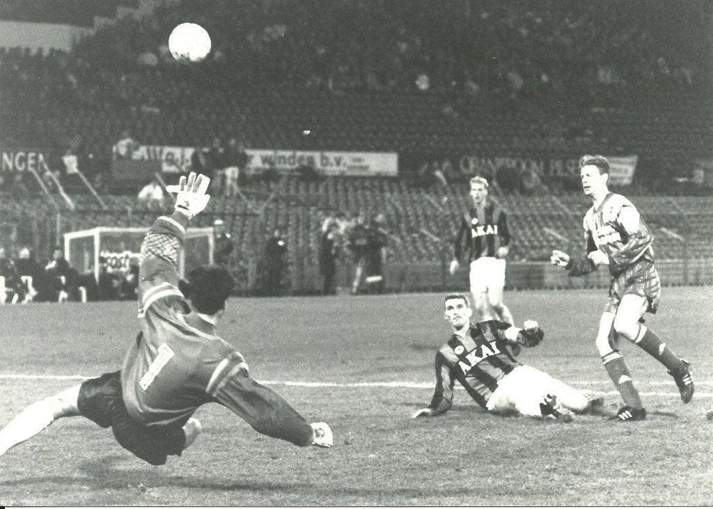 persfoto Piet Bouts 10-11-1993 Excelsior-Feyenoord, Verzenden, Zo goed als nieuw, Feyenoord, Overige typen
