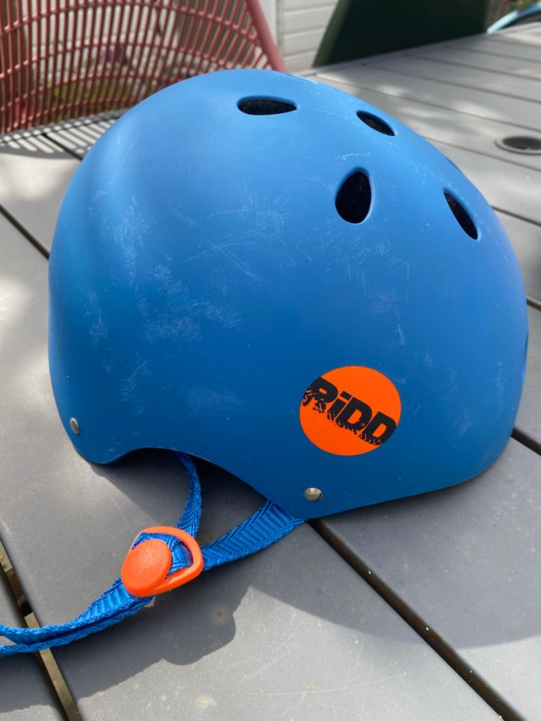 Skatehelm voor kinderen vanaf 9 jaar - Blauw, Fietsen en Brommers, Ophalen, Gebruikt, Overige maten, Jongen of Meisje
