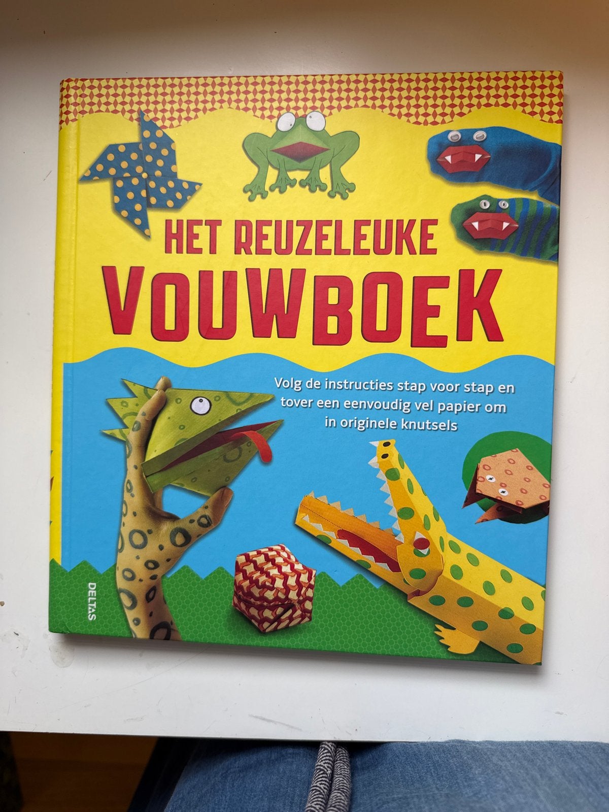 Het Reuzeleuke Vouwboek - Origami en Knutselplezier, Ophalen of Verzenden, Zo goed als nieuw, Scrapbooking en Knutselen, Geschikt voor kinderen