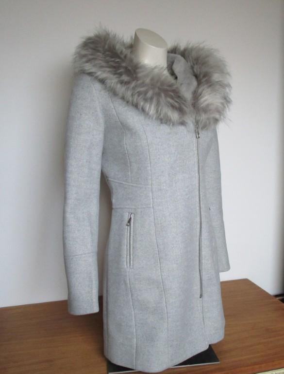Nr.11: Mooie Winterjas S van Forever New grijs met bontkraag, Ophalen of Verzenden, Nieuw, Maat 36 (S), Grijs