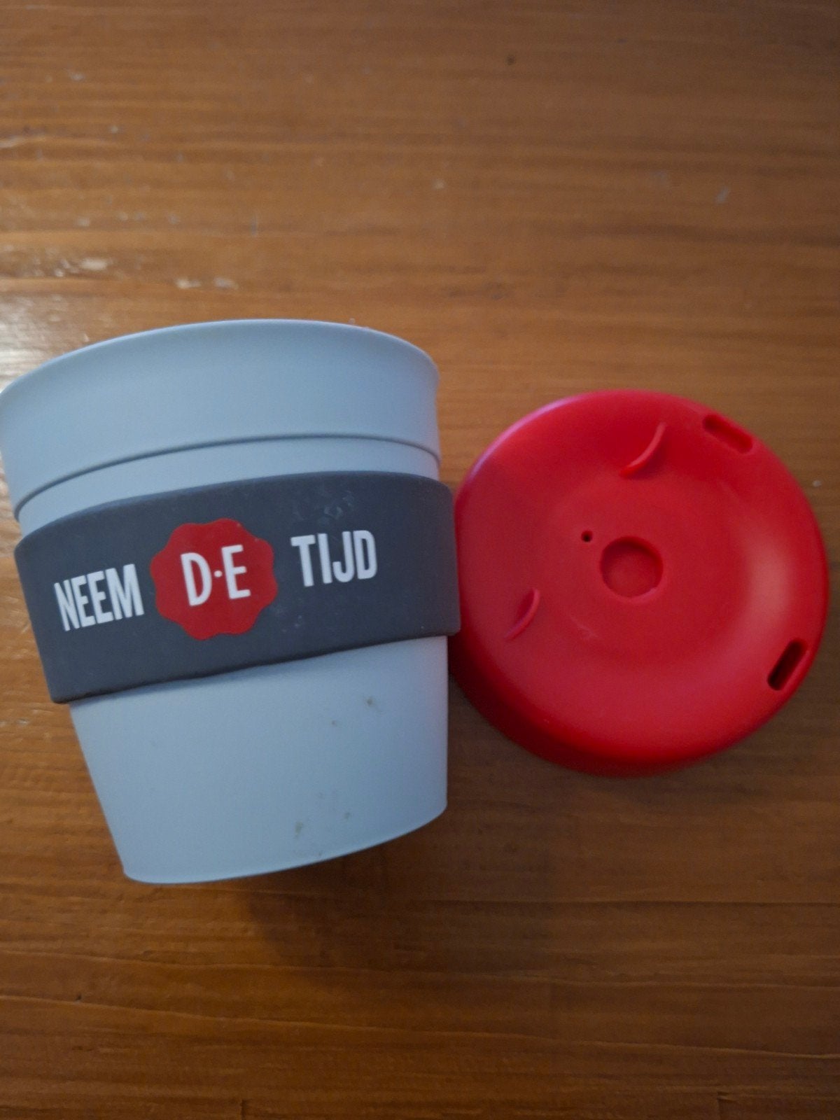 Douwe Egberts Herbruikbare koffiebeker met deksel - Neem de, Kunststof, Ophalen of Verzenden, Grijs, Overige merken