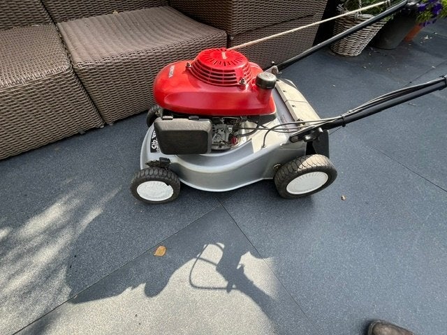Honda benzinegrasmaaier HRG415c, Cirkelmaaier, Honda, Gebruikt, Ophalen of Verzenden