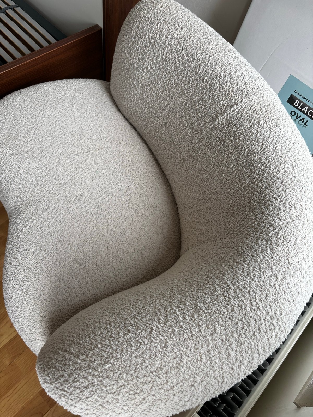 Moderne Bouclé Fauteuil - Crème Wit, Ophalen, Overige kleuren, Zo goed als nieuw, Eén