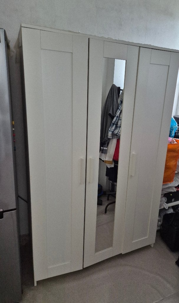 Kledingkast van brimnes, Ophalen, Gebruikt, 100 tot 150 cm, 150 tot 200 cm