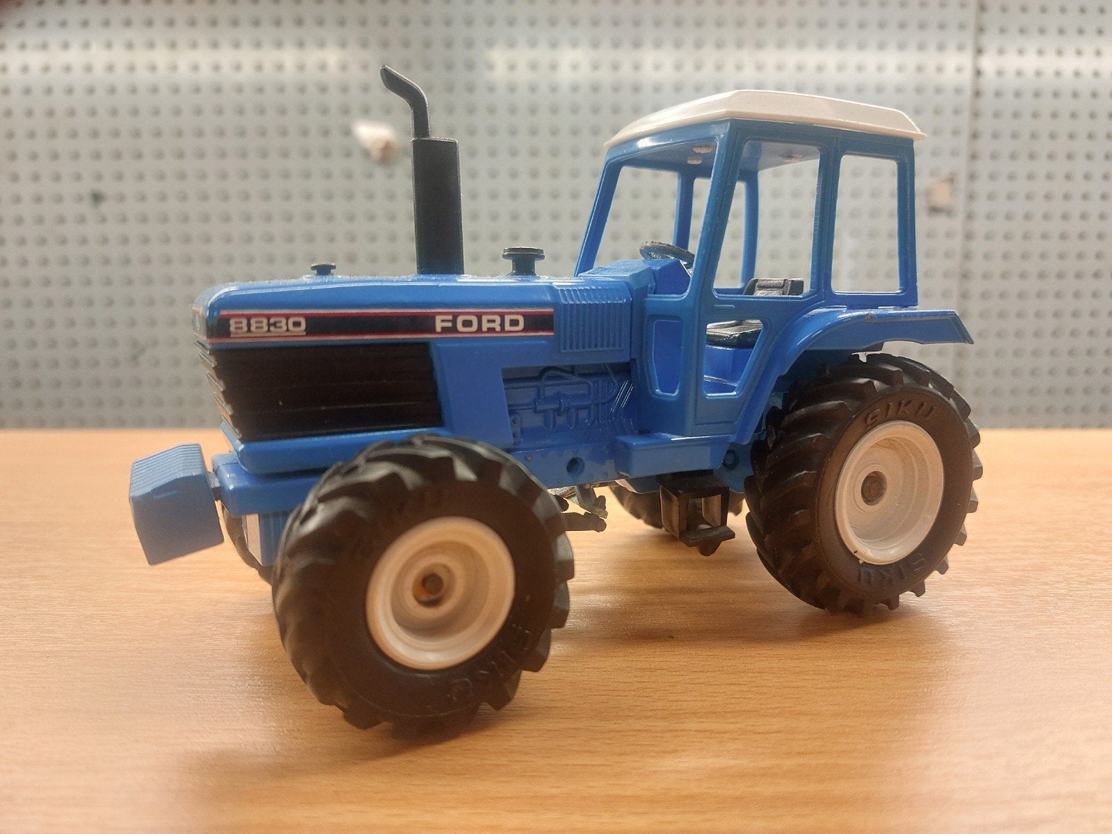 siku ford 8830, Ophalen, Xx, Xx, Auto