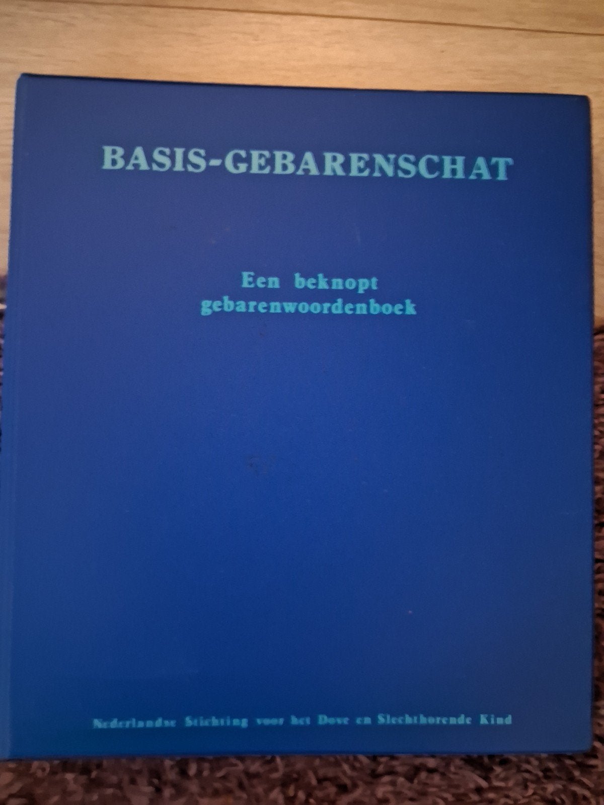 Basis-Gebarenschat: Een beknopt gebarenwoordenboek, Ophalen of Verzenden, Gelezen, Niet van toepassing, NSDSK