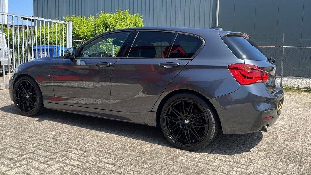 BMW 1-Serie 118i 136pk 2016 Grijs, 1-Serie, 1280 kg, Origineel Nederlands, 19 km/l