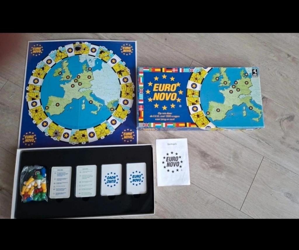 Spel euro novo, Hobby en Vrije tijd, Gezelschapsspellen | Bordspellen, Ophalen of Verzenden, Zo goed als nieuw