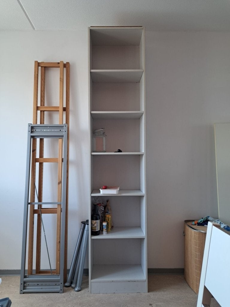 Hoge kast, Ophalen, Met plank(en), Gebruikt, 200 cm of meer